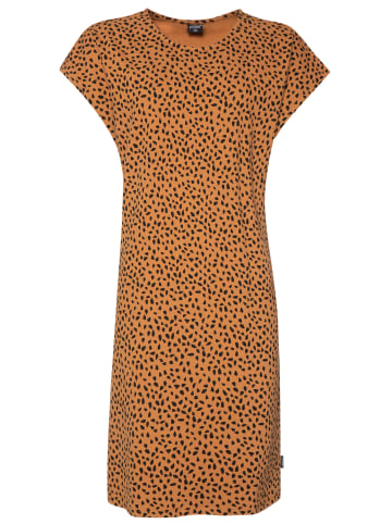 Protest " CATRINA in Sandstone