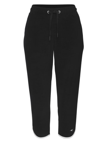 Kangaroos Relax-Caprihose in schwarz