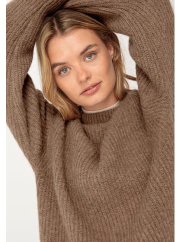 Hessnatur Strickpullover in camel