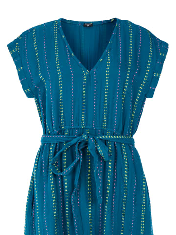 Protest " PRTWaiki in Surfing Blue