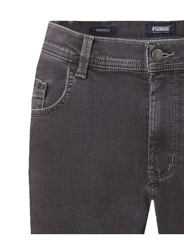 Pioneer Jeans in Grau