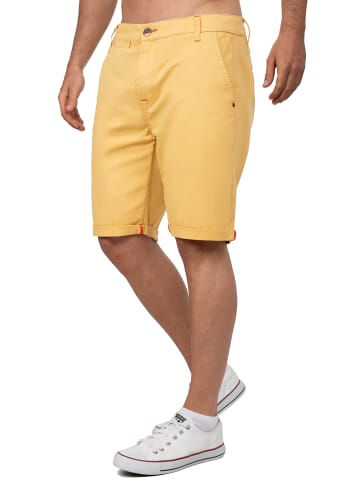 Cipo & Baxx Herren Regular Fit Shorts Logo-Detail in Mustard