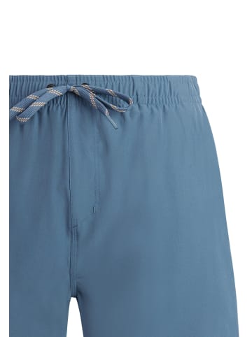 Protest " PRTIgapo in Empire Blue