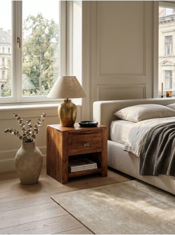 KADIMA DESIGN Nachttisch MUMBAI aus Massiv-Holz 40 x 40 x 30 cm