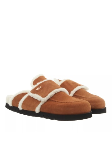 Nubikk Teddy Fur (L) Cognac Suede in brown