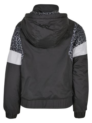 Urban Classics Urban Classics in black/snowleo/lightasphalt