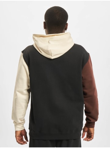 adidas adidas Kapuzenpullover in black/auburn