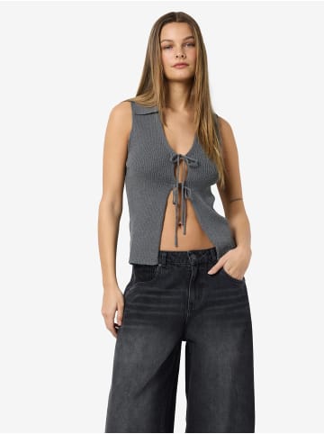 Noisy may Strickweste in Charcoal Gray