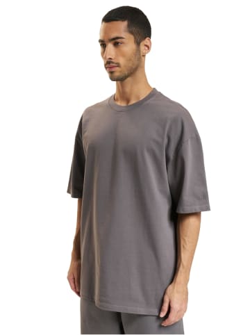 DEF DEF Lange T-Shirts in anthracite washed