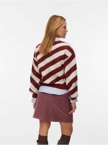 Vero Moda Strickpullover in Syrah
