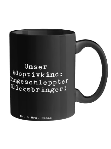 Mr. & Mrs. Panda Tasse Adoptivkind Glücksbringer mit Spruch in Schwarz