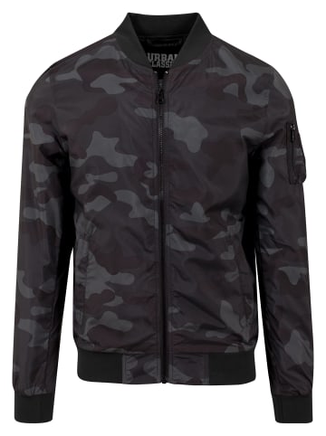 Urban Classics Bomberjacken in darkcamo