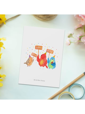 Mr. & Mrs. Panda Ansichtskarte Happy Birdday ohne Spruch in Weiß