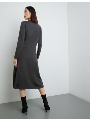 TAIFUN Kleid in schwarz - 0001