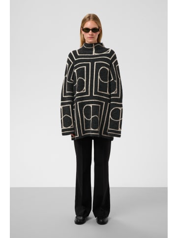 Soaked in Luxury Strickpullover SLHedaya Casual fit in Black w White Monogram