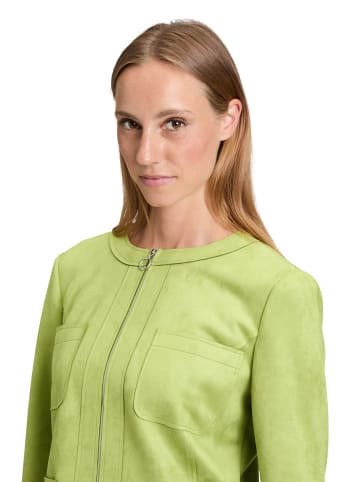 Betty Barclay Kurzblazer in erbse