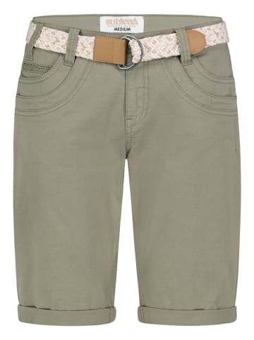 Eight2Nine Short in washed olive