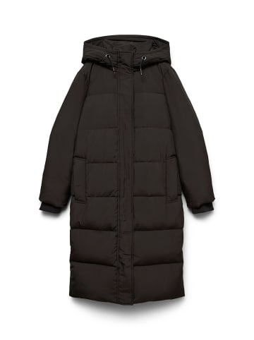 Vero Moda Mantel in Black