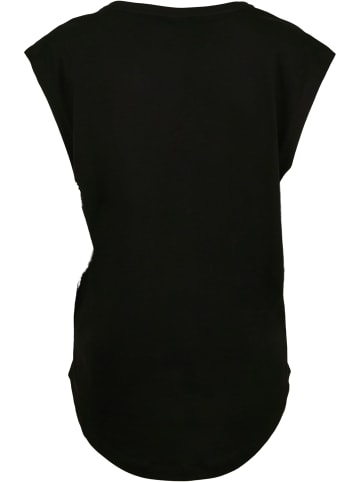 Urban Classics T-Shirts in black