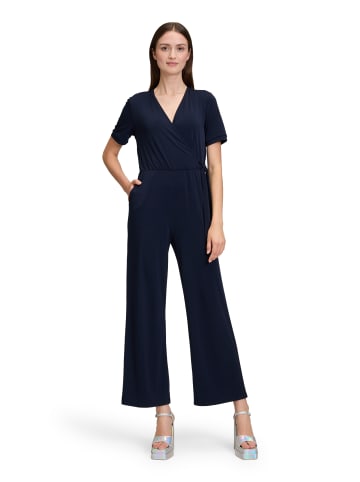 CARTOON Jumpsuit mit Bindegürtel in Dunkelblau