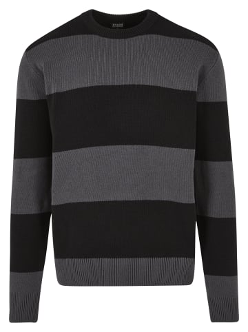Urban Classics Crew Neck Jumpers in black/darkshadow