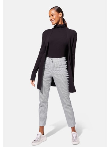 MADELEINE Fein gestreifte Jeans in weiß / schwarz