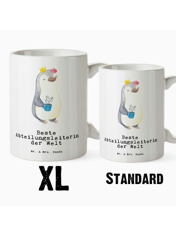 Mr. & Mrs. Panda XL Tasse Pinguin Beste Abteilungsleiterin der W... in Weiß