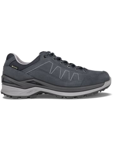 LOWA Wanderschuh Toro Pro GTX Low in Grau