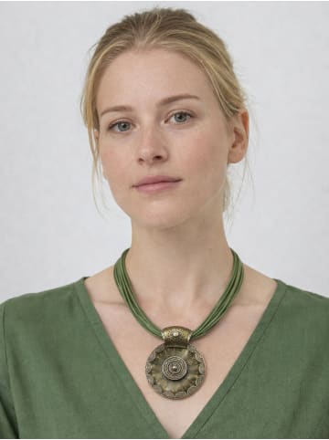 collezione alessandro Kurze Kette " Ciondolo " in oliv