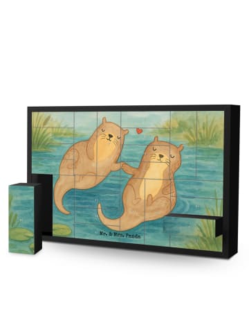 Mr. & Mrs. Panda Befüllbarer Adventskalender Otter Hände halten ... in Weiß