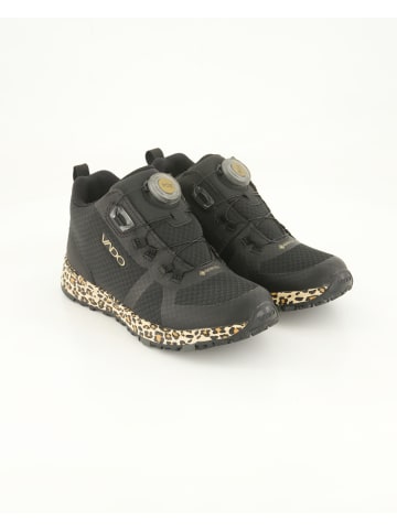 VADO Outdoor Schuhe in Schwarz