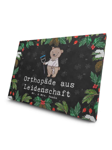 Mr. & Mrs. Panda Tee Adventskalender Orthopäde Leidenschaft mit ... in Kreidetafel