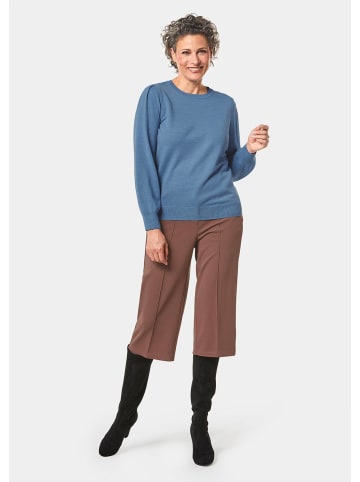 GOLDNER Kurzgröße:  Weicher Strickpullover mit modernen Ballonärmeln in jeansblau
