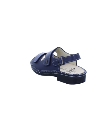 Finn Comfort Sandale in blau