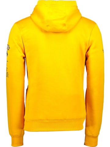 Geographical Norway Hoodie "Gymclass Db Men 100" in Gelb