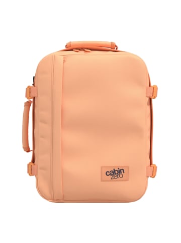 Cabinzero Classic 119 Daypack 39 cm Laptopfach in sunny day