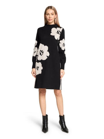 Betty Barclay Strickkleid in schwarz weiß - 0001