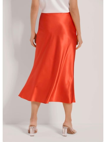 MADELEINE Midi Satinrock für elegante Anlässe in blutorange