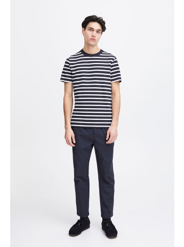 CASUAL FRIDAY T-Shirt CFThor structured striped tee in Weiß