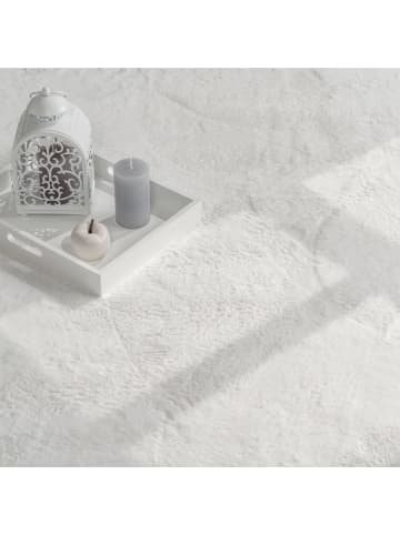 KADIMA DESIGN Teppich Kurzflor waschbar Einfarbig Wohnzimmer in Weiß