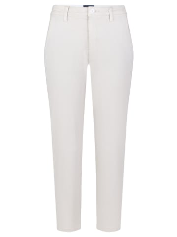 Paddock's Hose LENA in sand