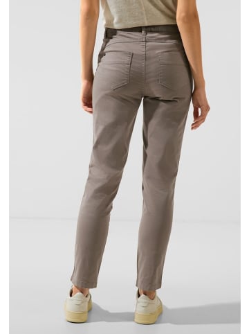 Street One Casual Fit Hose in Braun