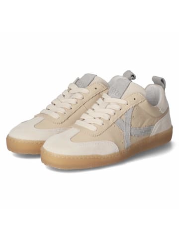 Bullboxer Schuh in beige