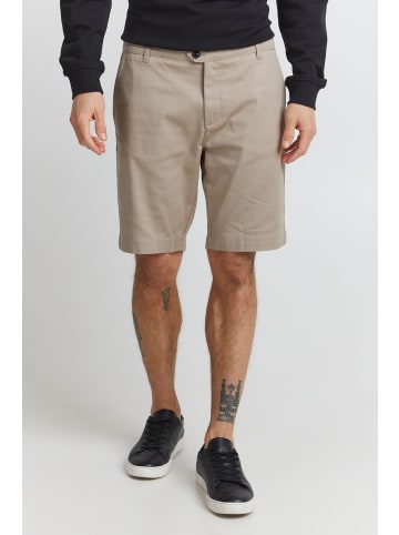 !SOLID Shorts SDFred Structure in Natur