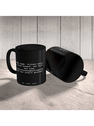 Mr. & Mrs. Panda Kaffeetasse Spruch Heilerziehungspflegerin Glan... in Schwarz