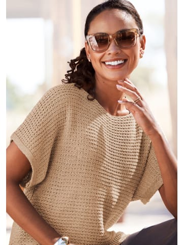 LASCANA Kurzarmpullover in camelfarben-goldfarben