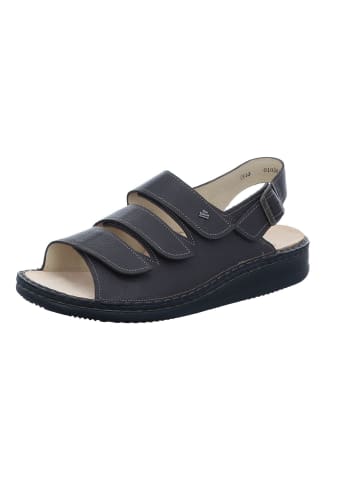Finn Comfort Sandale in braun
