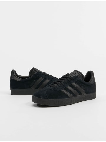 adidas adidas Turnschuhe in core black