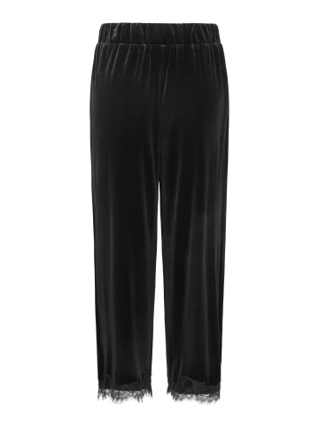 JDY Hose in Black 1