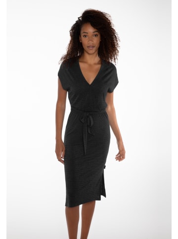 Protest " PRTNADIA 23 in True Black